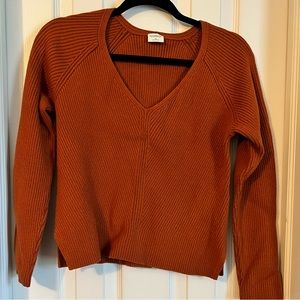 Abercrombie & Fitch V-neck Sweater